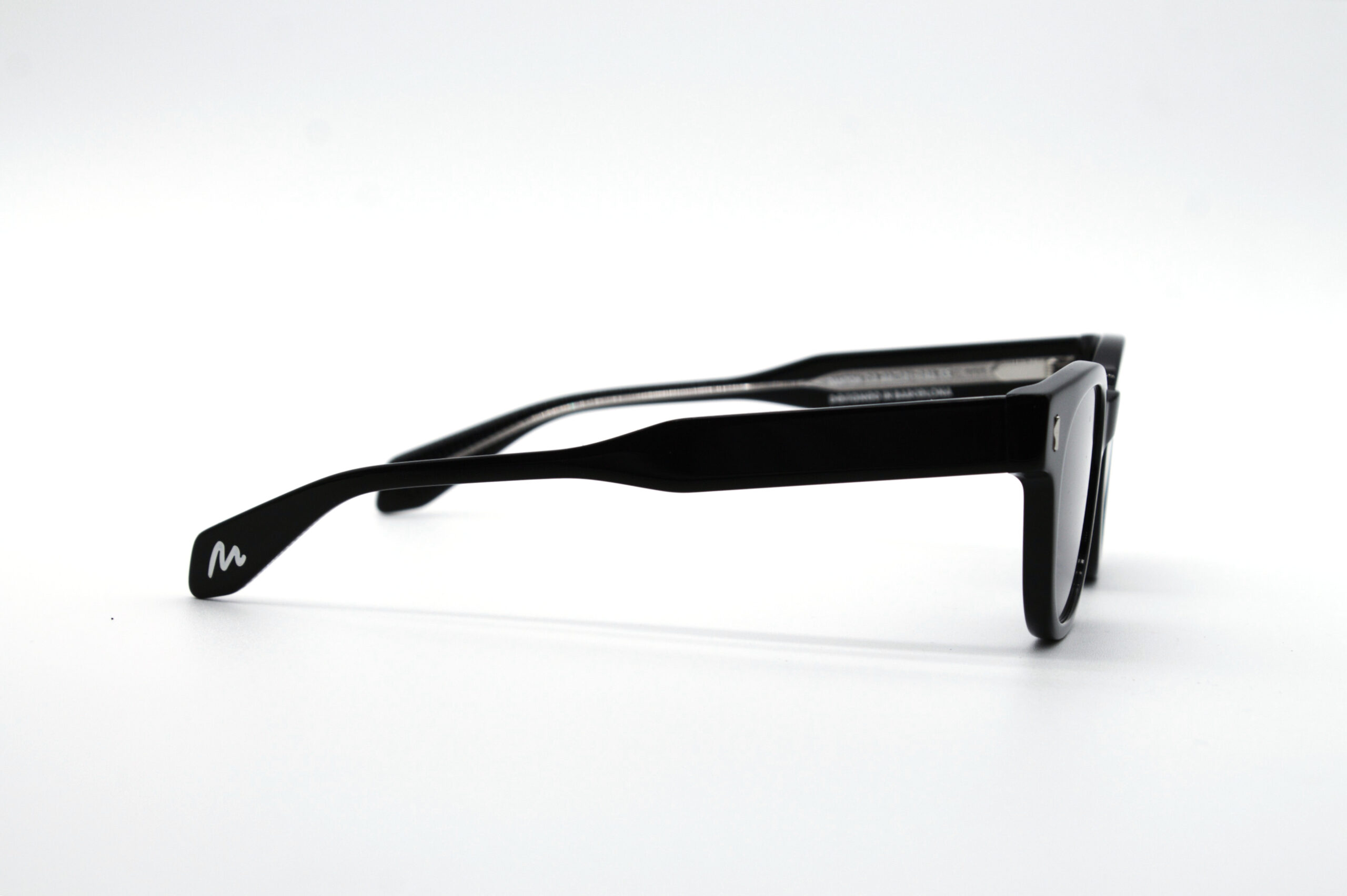 Lado Panton Black ok
