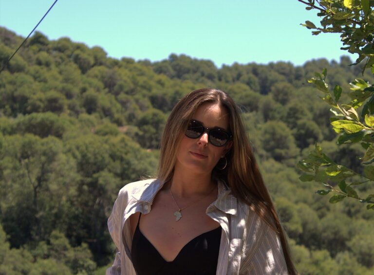 Panton Black Chica