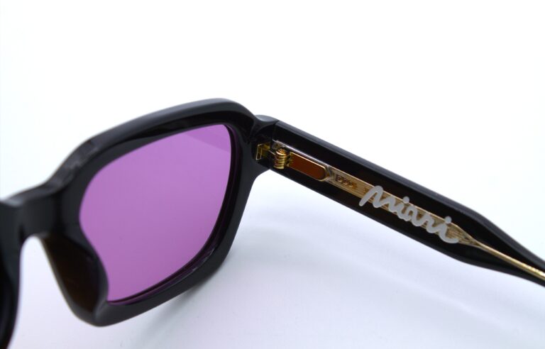 Visagra Velvet Black